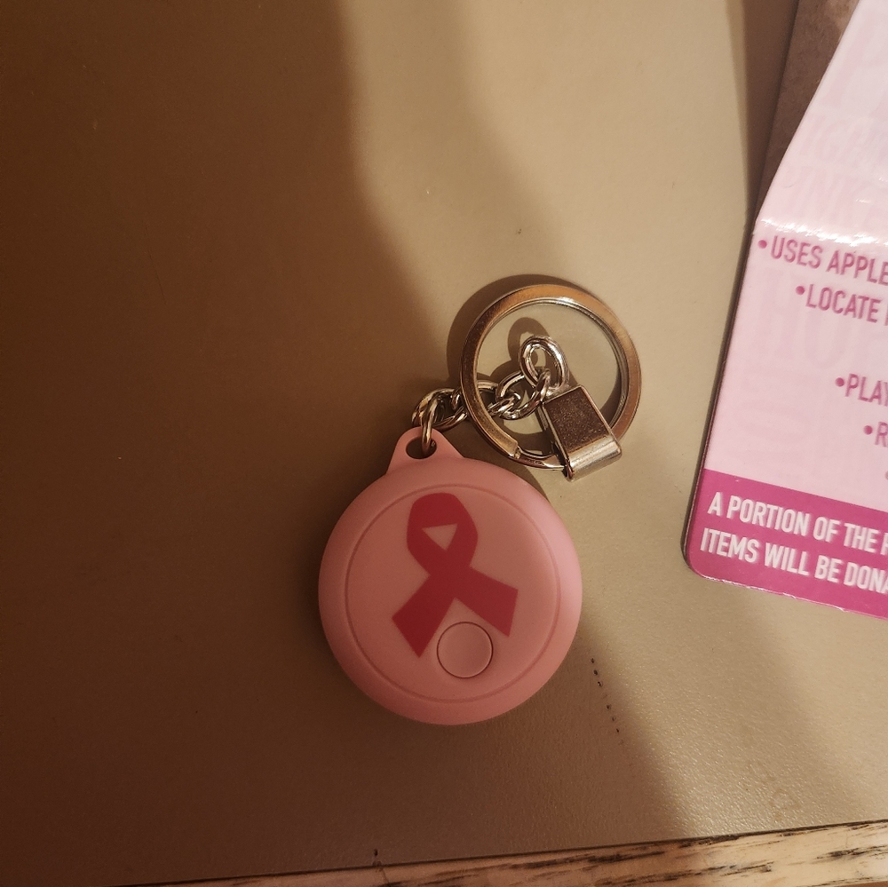 Keychain Tracking Device - Picture 8 of 9